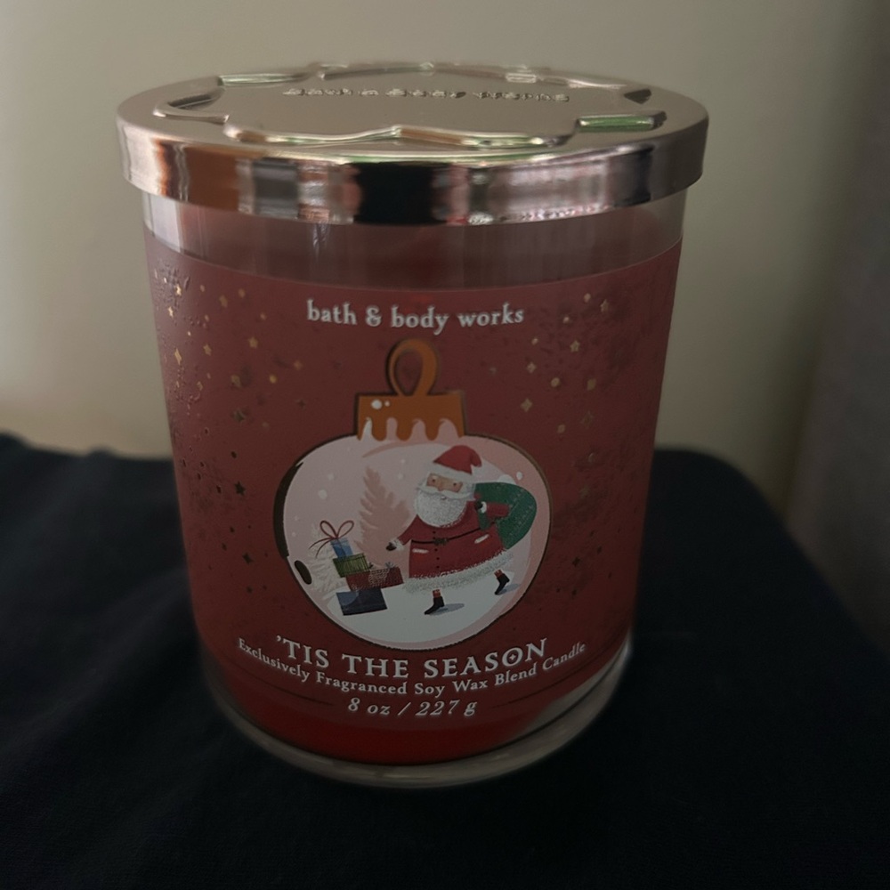 NWT bath and body works candle